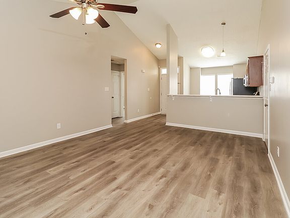 5th image of 9129 Shenington Pl