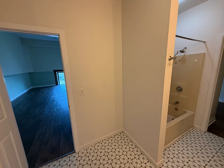 27 Hillside Pl #19 — Photo 10