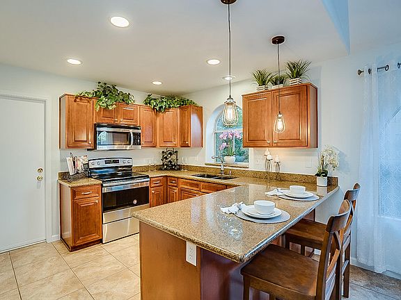 3rd image of 1676 S Villas Ln