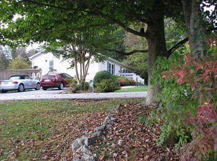 67 Stratford Dr, Penrose, NC 28766