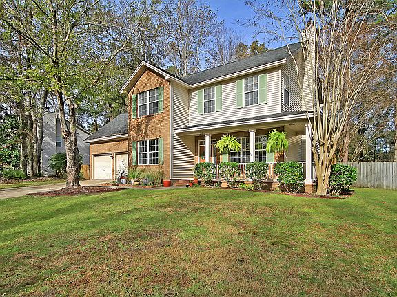 2nd image of 104 Shenandoah Ct