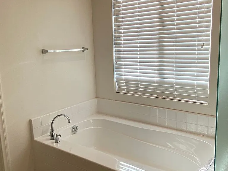 982 Sea Glass Way — Photo 13