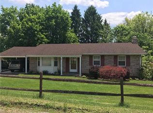 318 White School Rd, Greensburg, PA 15601