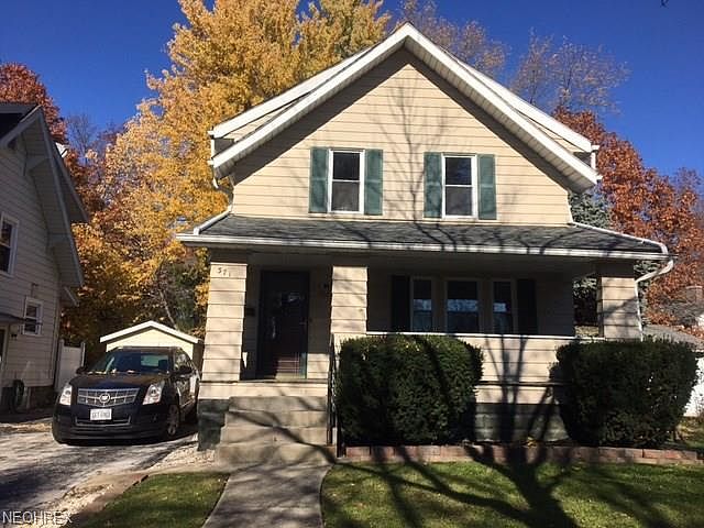 1st image of 371 Mission Dr
