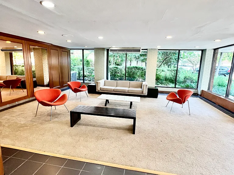 1670 Bell Blvd #210 — Photo 8