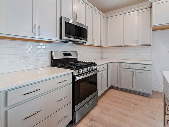 4th image of 4814 W Washoe Ct