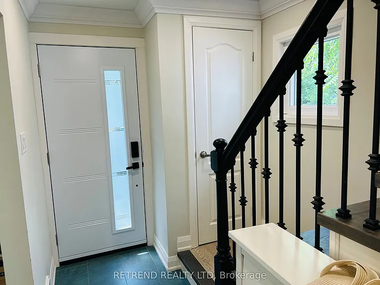 22 Wentworth Ave — Photo 10