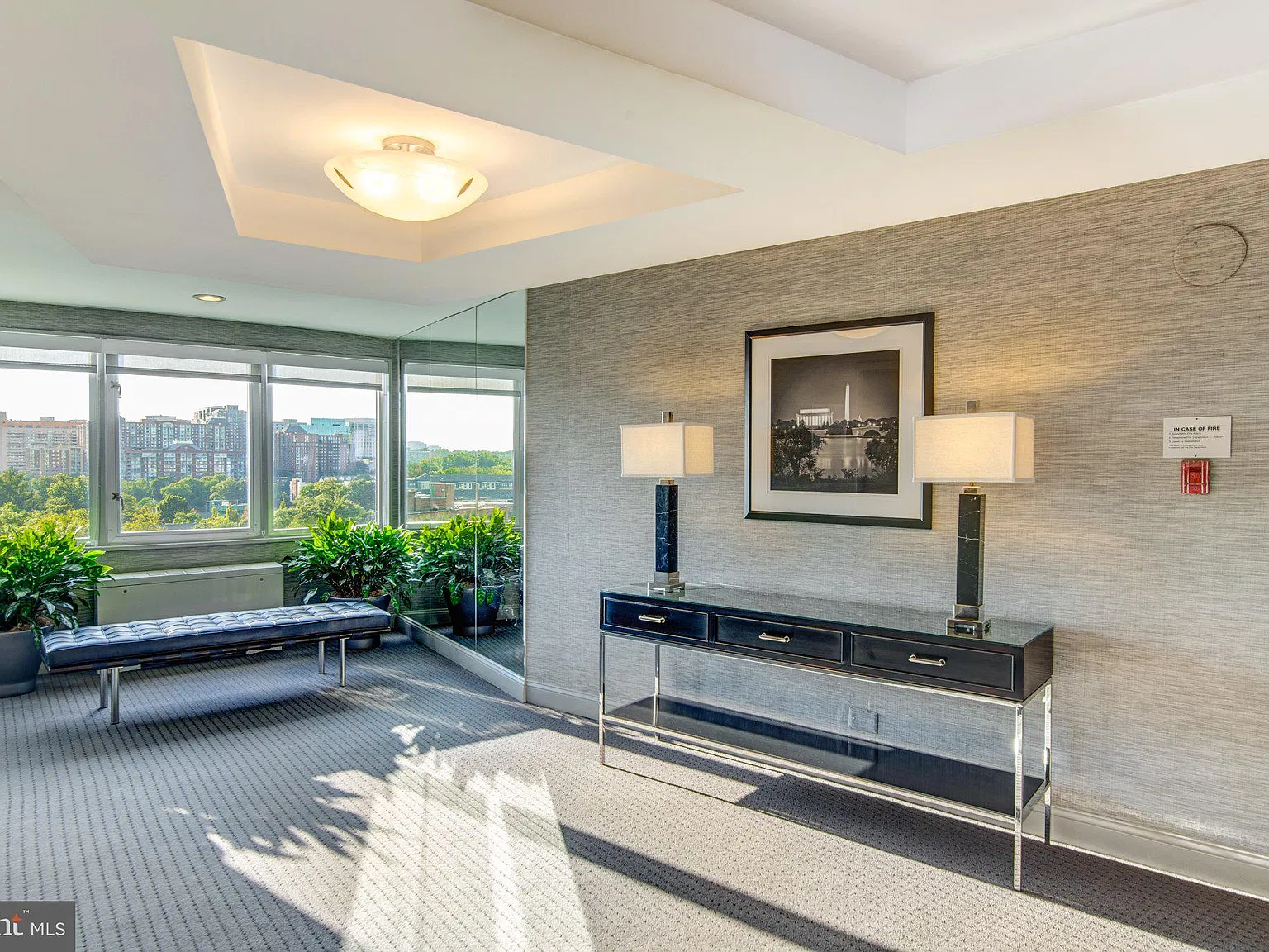 2 bed, 2.0 bath, 1398 sqft, $3,700 — Photo 4
