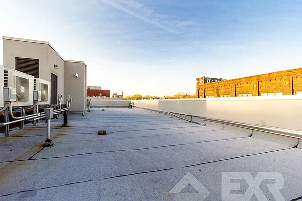 Rented by EXR | media 1