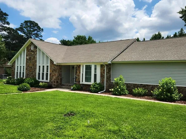 118 Emerald Dr, Harvest, AL 35749