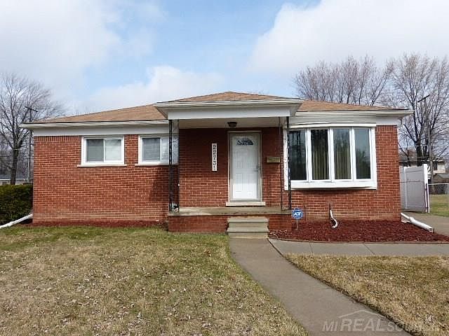 1st image of 22731 Lincoln St