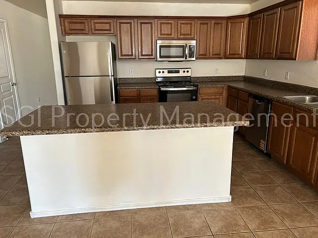 Single Level Casa Grande Property!! — Photo 2