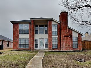 996 Mauve Dr, Lewisville, TX 75067