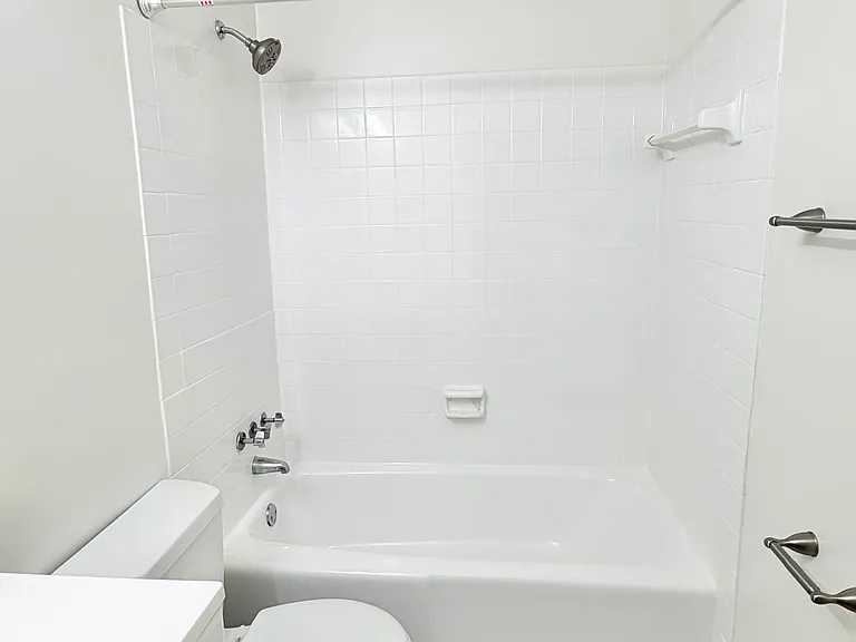 1811 Biltmore St NW #A — Photo 7