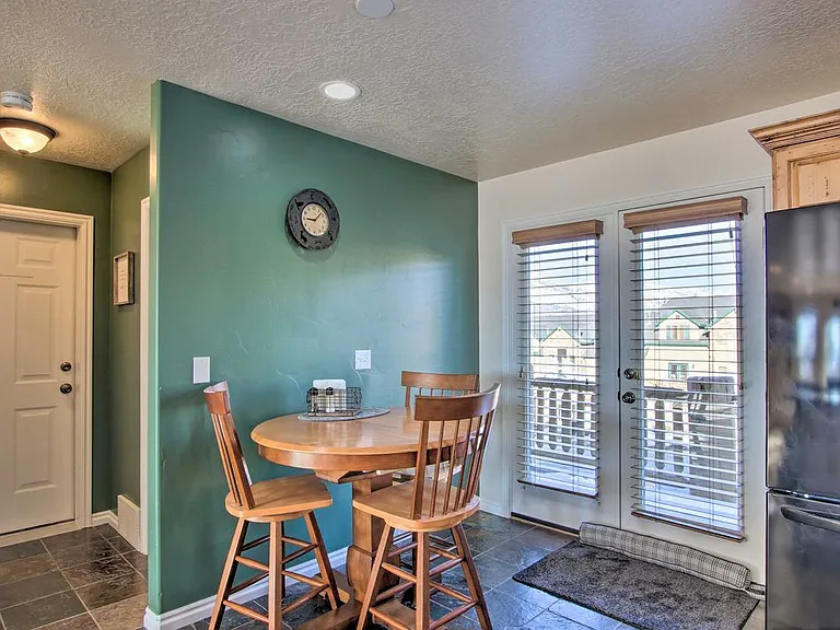 3524 N Fox Run Dr #1 — Photo 22