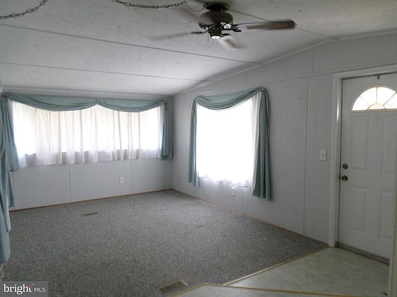 4th image of 57 Monticello Dr