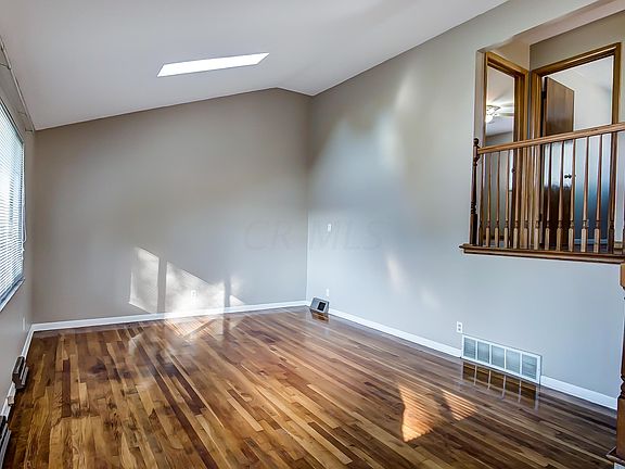 5th image of 4392 Marland Dr