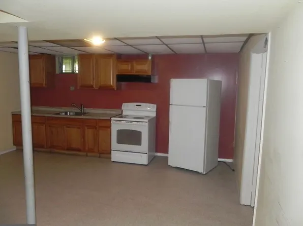9110 Cooper Dr, Fort Washington, MD 20744