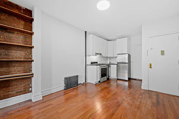 Rented by Compass | media 5