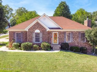 7616 Stone Ledge Rd, Louisville, KY 40291