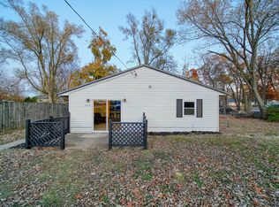 937 Longfellow Ave, Jackson, MI 49202