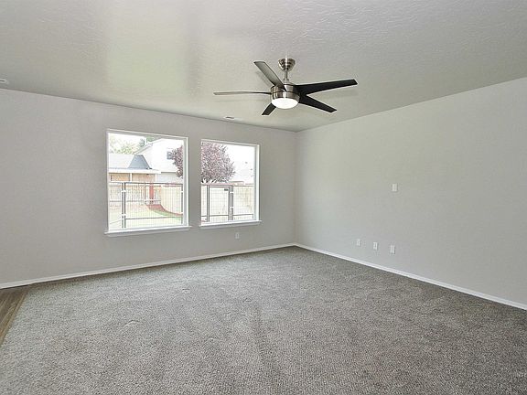 4th image of 16754 Clover Valley Way