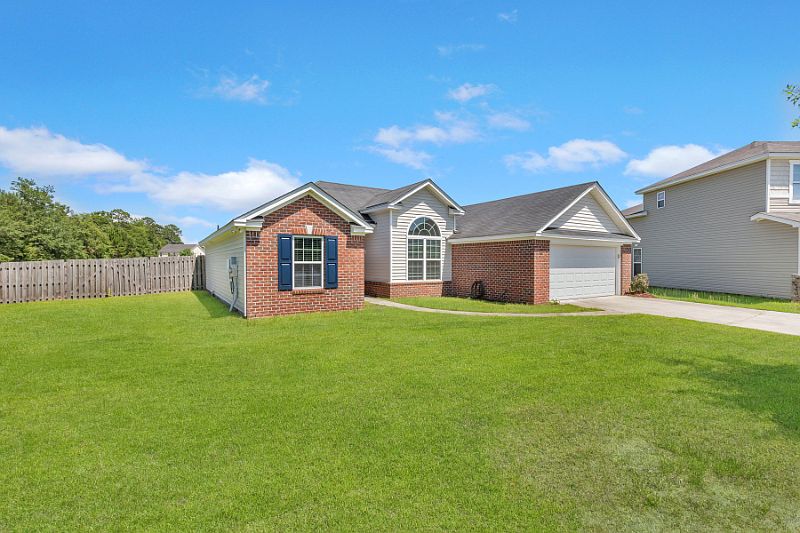 1st image of 66 Tranquil Pl
