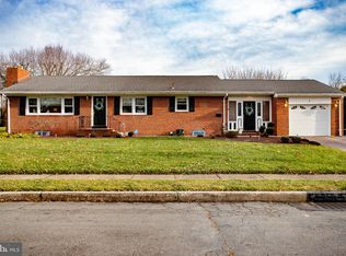 7 Elkshead Ter, Hamilton, NJ 08620