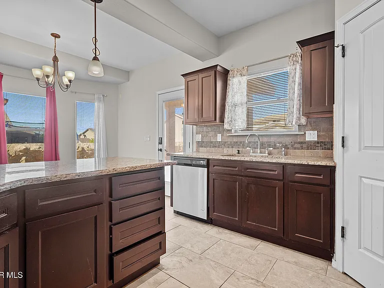 12148 Cherry Wood Ln — Photo 16