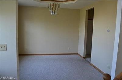 3rd image of 1251 Glenoak Dr