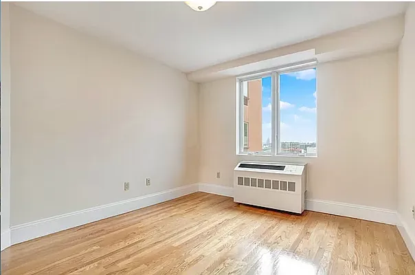 Rented by Compass | media 12