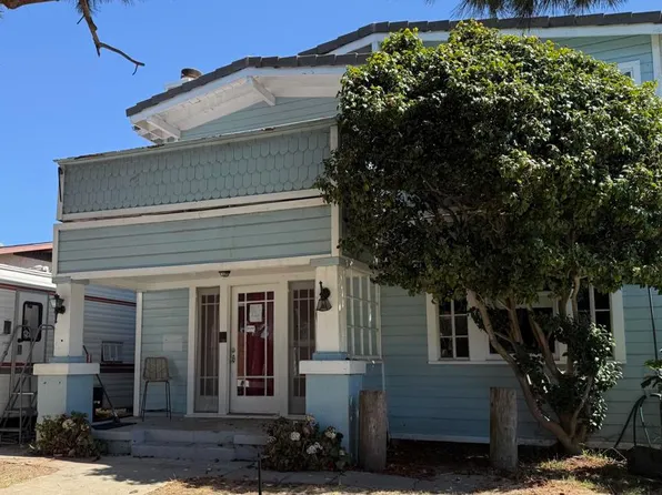 228 Avenue C, Redondo Beach, CA 90277