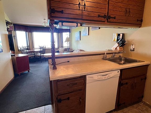 4th image of 4908 N Landmark Cir #1317