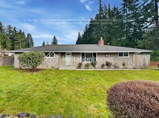 18927 64th Ave W, Lynnwood, WA 98036