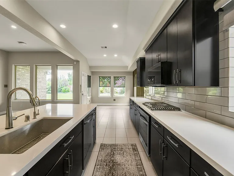 10919 Walts Run Ln — Photo 31