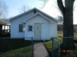 1109 W 17th St, Muncie, IN 47302