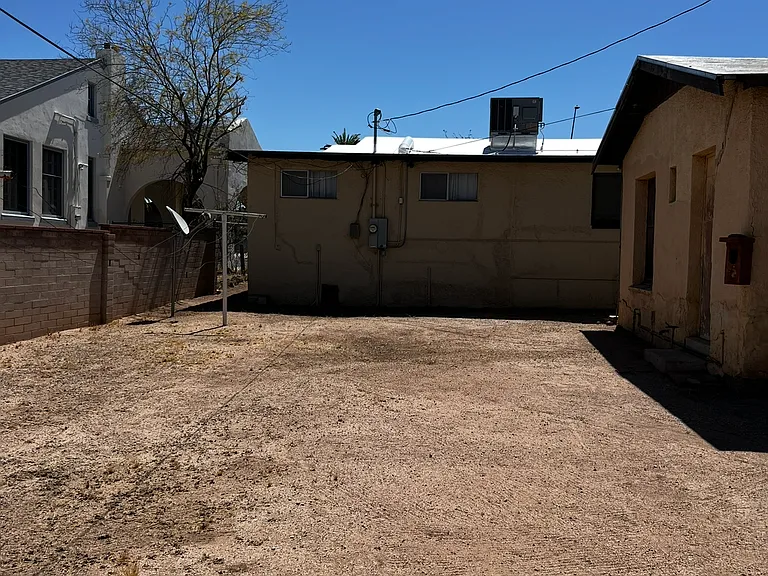 1317 N Euclid Ave — Photo 18