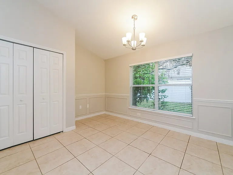 426 Disston Ave — Photo 7
