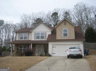 51 Lighthouse Dr, Winder, GA 30680