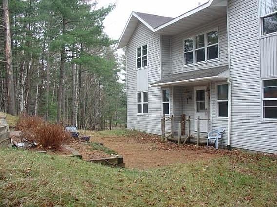 2nd image of 610 N Dyer Park