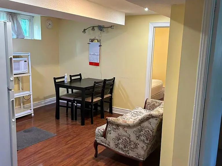 80 Aspenwood Dr #BASEMENT — Photo 5