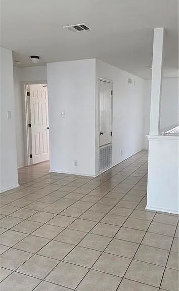 414 Rio Colorado St — Photo 18