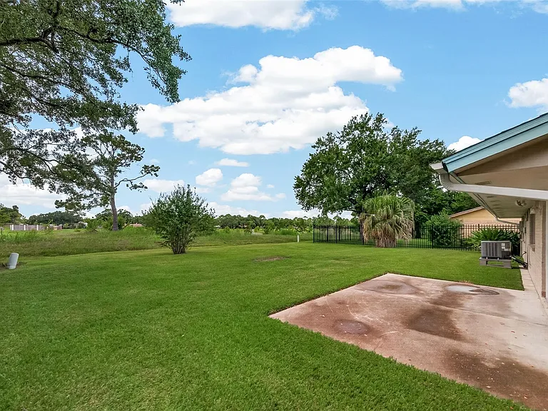 1715 Ramada Dr — Photo 30