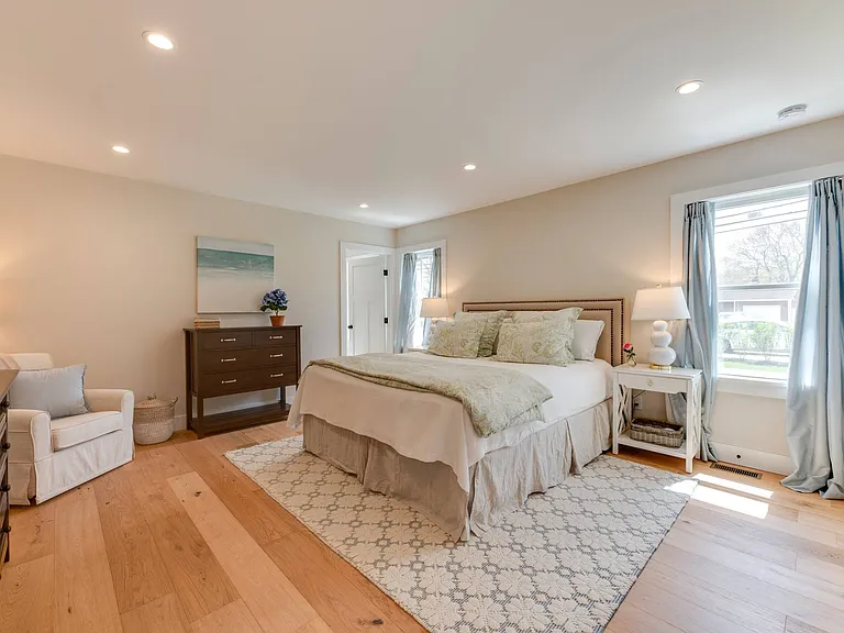 109 Lewis Rd — Photo 11