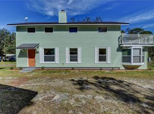 2567 W Lake Dr, Deland, FL 32724