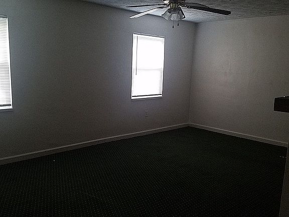5th image of 1527 Gummer Ave