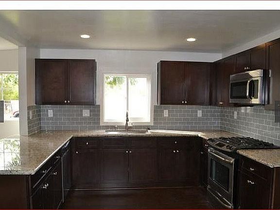 2nd image of 9631 Helen Ave