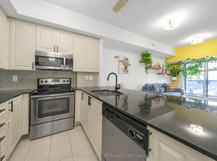 760 Sheppard Ave W #802, Toronto, ON M3H0B3