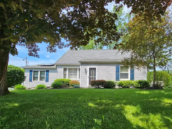 927 Farm To Market Rd, Endwell, NY 13760