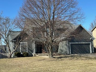 5002 Woodsonia Dr, Shawnee, KS, 66226